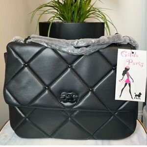 Chic Black Quilted Shoulder Bag with Silver Hardware